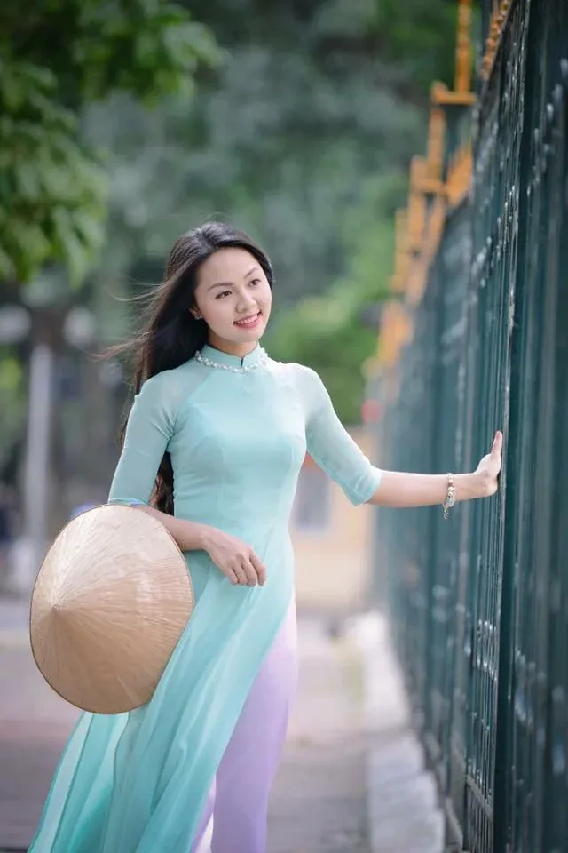50+ Mẫu áo dài đẹp quyến rũ · ảnh 2